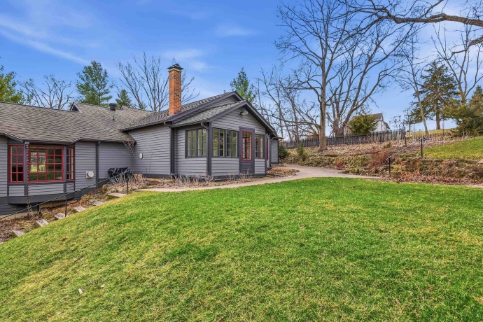 619 Dodge, GALENA, Illinois 61036, 2 Bedrooms Bedrooms, ,2 BathroomsBathrooms,House,For Sale,Dodge,202601725