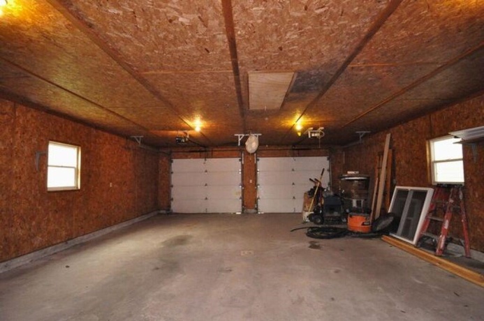 112 Chippewa, DWIGHT, Illinois 60420, 4 Bedrooms Bedrooms, ,2 BathroomsBathrooms,House,For Sale,Chippewa,202601726