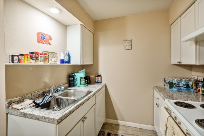 9960 Bitterroot, ROSCOE, Illinois 61073, ,3 - 4 Units,For Sale,Bitterroot,202601727