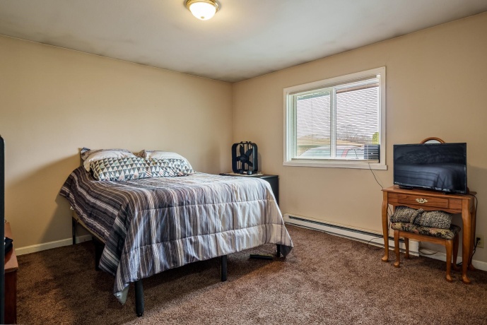 9960 Bitterroot, ROSCOE, Illinois 61073, ,3 - 4 Units,For Sale,Bitterroot,202601727