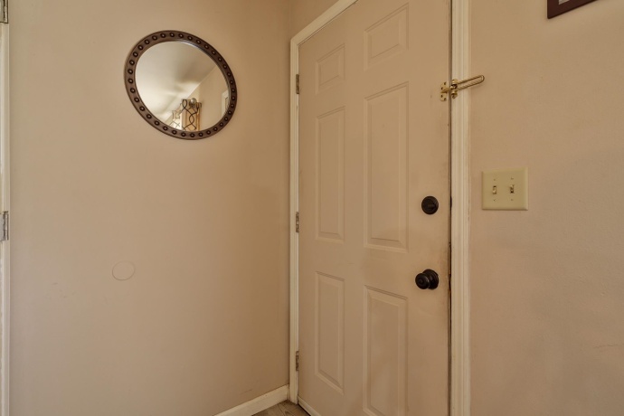 9960 Bitterroot, ROSCOE, Illinois 61073, ,3 - 4 Units,For Sale,Bitterroot,202601727