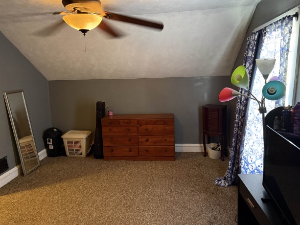 436 Apple, FREEPORT, Illinois 61032, 4 Bedrooms Bedrooms, ,2 BathroomsBathrooms,House,For Sale,Apple,202601728