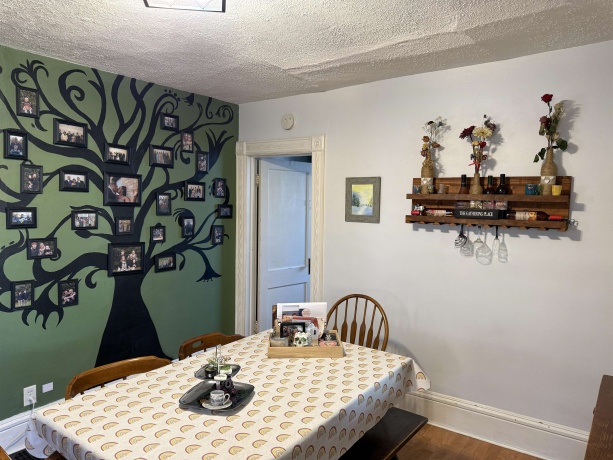 436 Apple, FREEPORT, Illinois 61032, 4 Bedrooms Bedrooms, ,2 BathroomsBathrooms,House,For Sale,Apple,202601728