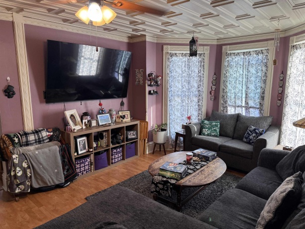 436 Apple, FREEPORT, Illinois 61032, 4 Bedrooms Bedrooms, ,2 BathroomsBathrooms,House,For Sale,Apple,202601728