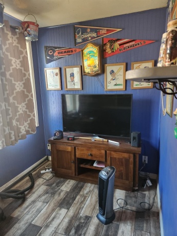 1619 Eastmoreland, ROCKFORD, Illinois 61108, 2 Bedrooms Bedrooms, ,1 BathroomBathrooms,House,For Sale,Eastmoreland,202601730