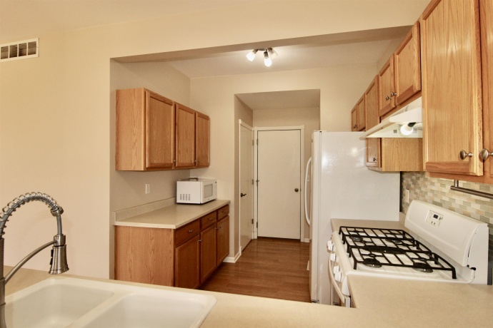 7241 Chucks Way, LOVES PARK, Wisconsin 61111, 2 Bedrooms Bedrooms, ,1 BathroomBathrooms,Condominium,For Sale,Chucks Way,202601735