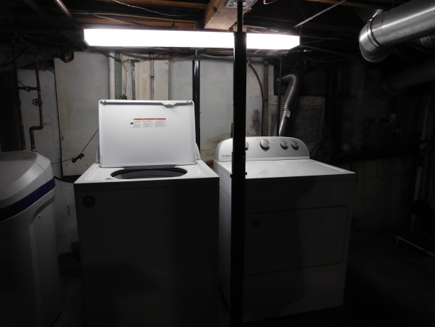 303 Locust, LENA, Illinois 61048, 3 Bedrooms Bedrooms, ,1 BathroomBathrooms,House,For Sale,Locust,202601734