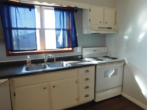 303 Locust, LENA, Illinois 61048, 3 Bedrooms Bedrooms, ,1 BathroomBathrooms,House,For Sale,Locust,202601734