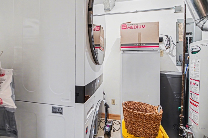 5 Knoll, GALENA, Illinois 61036, 4 Bedrooms Bedrooms, ,3 BathroomsBathrooms,House,For Sale,Knoll,202601738