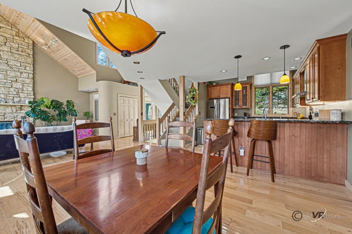 5 Knoll, GALENA, Illinois 61036, 4 Bedrooms Bedrooms, ,3 BathroomsBathrooms,House,For Sale,Knoll,202601738