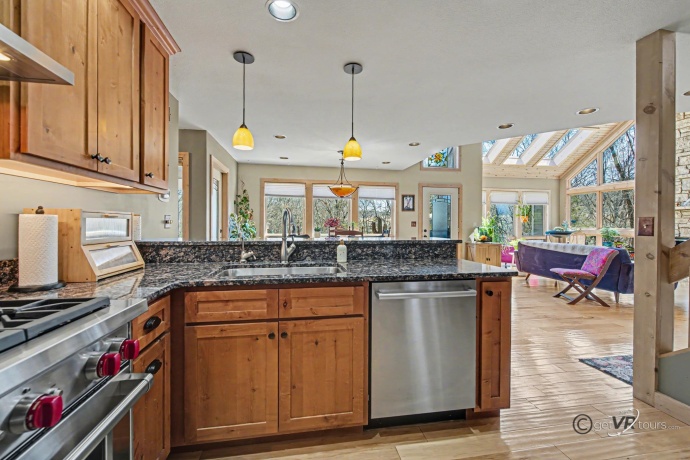 5 Knoll, GALENA, Illinois 61036, 4 Bedrooms Bedrooms, ,3 BathroomsBathrooms,House,For Sale,Knoll,202601738