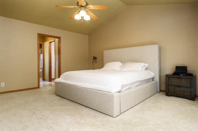 10038 Rellswood, BELVIDERE, Illinois 61008, 4 Bedrooms Bedrooms, ,3 BathroomsBathrooms,House,For Sale,Rellswood,202601739