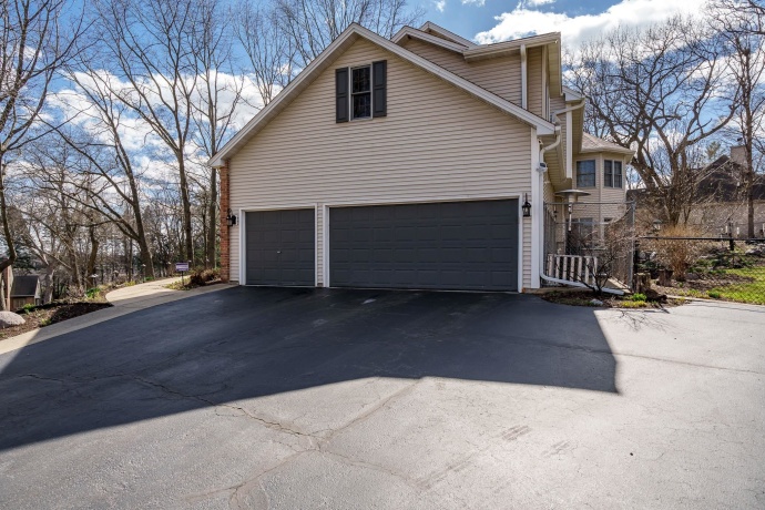 10038 Rellswood, BELVIDERE, Illinois 61008, 4 Bedrooms Bedrooms, ,3 BathroomsBathrooms,House,For Sale,Rellswood,202601739