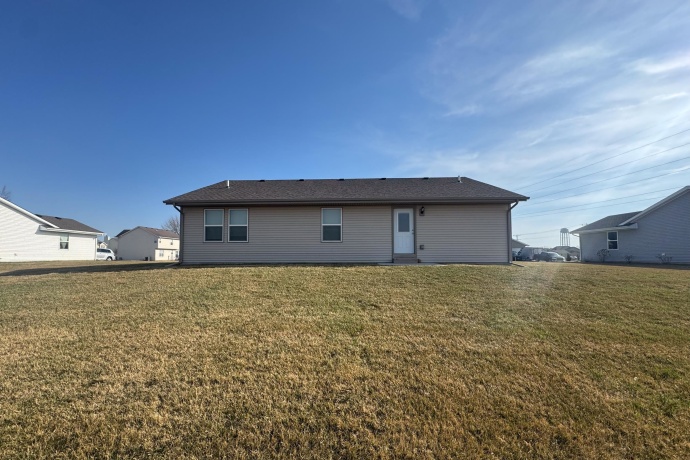 1102 Witbeck, BELVIDERE, Illinois 61008, 3 Bedrooms Bedrooms, ,2 BathroomsBathrooms,House,For Sale,Witbeck,202601740