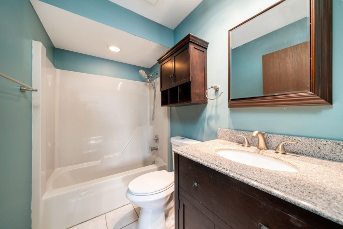 218 Bienterra, ROCKFORD, Illinois 61107, 2 Bedrooms Bedrooms, ,2 BathroomsBathrooms,Condominium,For Sale,Bienterra,202601111