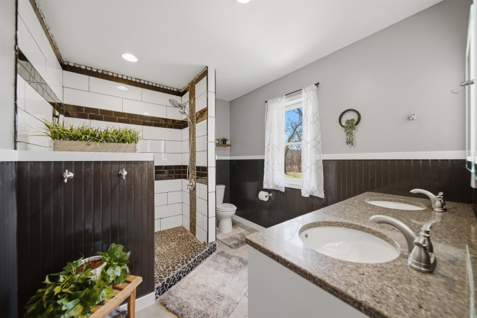 5287 Canfield (5 ac), CHANA, Illinois 61015, 3 Bedrooms Bedrooms, ,2 BathroomsBathrooms,House,For Sale,Canfield (5 ac),202601719