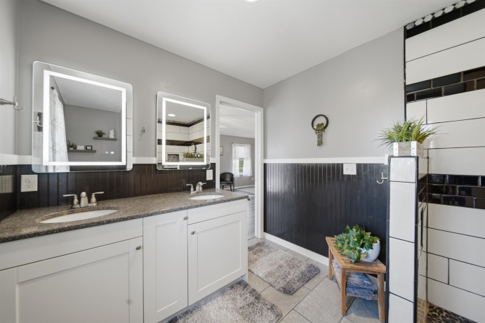 5287 Canfield (5 ac), CHANA, Illinois 61015, 3 Bedrooms Bedrooms, ,2 BathroomsBathrooms,House,For Sale,Canfield (5 ac),202601719