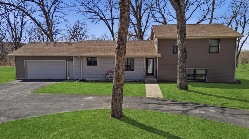 5287 Canfield (5 ac), CHANA, Illinois 61015, 3 Bedrooms Bedrooms, ,2 BathroomsBathrooms,House,For Sale,Canfield (5 ac),202601719