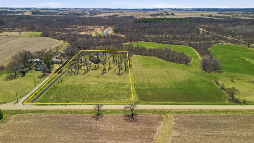 5287 Canfield (5 ac), CHANA, Illinois 61015, 3 Bedrooms Bedrooms, ,2 BathroomsBathrooms,House,For Sale,Canfield (5 ac),202601719