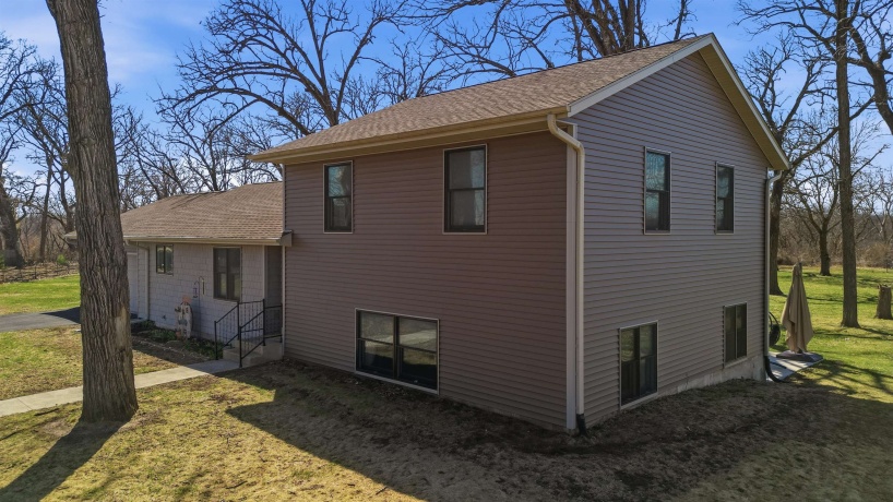 5287 Canfield (5 ac), CHANA, Illinois 61015, 3 Bedrooms Bedrooms, ,2 BathroomsBathrooms,House,For Sale,Canfield (5 ac),202601719