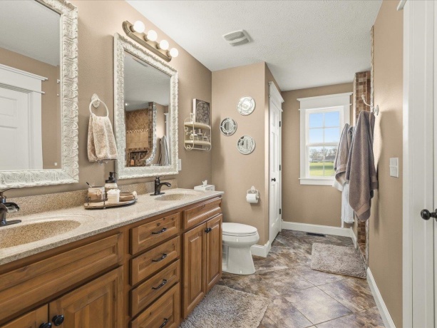 13362 Foxglove, WINNEBAGO, Illinois 61088, 5 Bedrooms Bedrooms, ,3 BathroomsBathrooms,House,For Sale,Foxglove,202601744