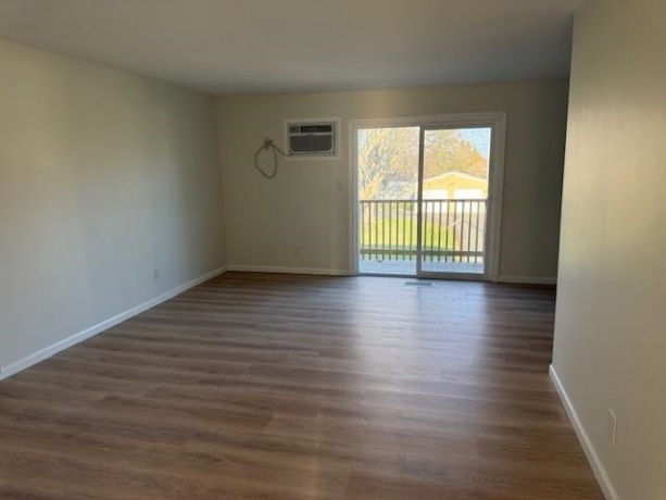 106 3rd Ave, MENDOTA, Illinois 61342, 2 Bedrooms Bedrooms, ,1 BathroomBathrooms,House,For Sale,3rd Ave,202601746