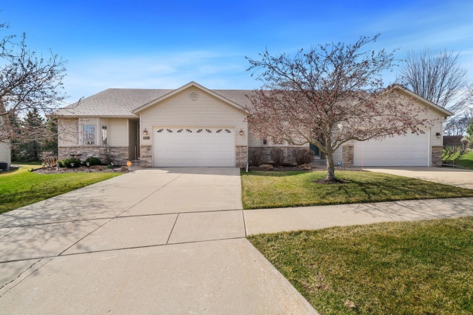 1453 Boulder Creek, ROCKFORD, Illinois 61108, 3 Bedrooms Bedrooms, ,3 BathroomsBathrooms,Condominium,For Sale,Boulder Creek,202601747