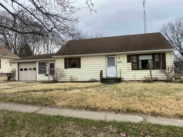 415 Trunck, FREEPORT, Illinois 61032, 2 Bedrooms Bedrooms, ,1 BathroomBathrooms,House,For Sale,Trunck,202601751