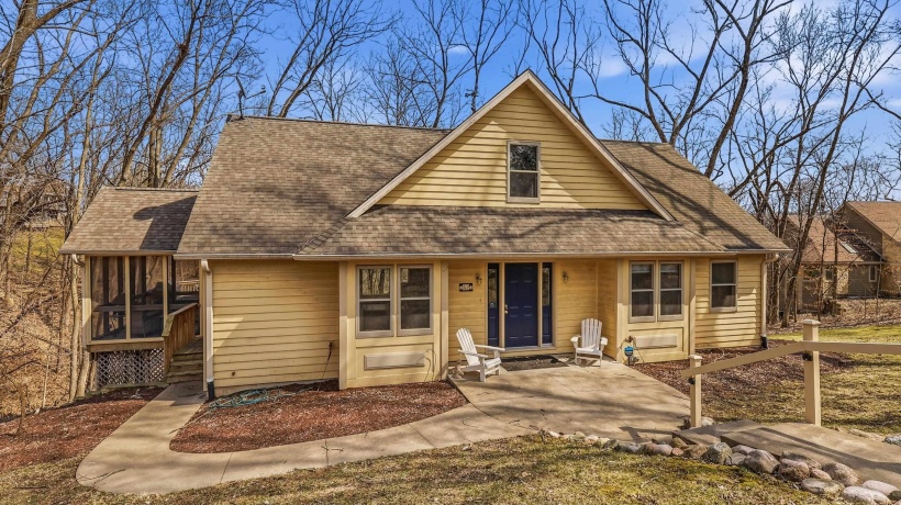 42 Shorewood, GALENA, Illinois 61036, 4 Bedrooms Bedrooms, ,3 BathroomsBathrooms,House,For Sale,Shorewood,202601752