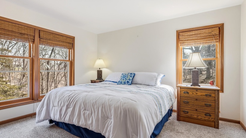 42 Shorewood, GALENA, Illinois 61036, 4 Bedrooms Bedrooms, ,3 BathroomsBathrooms,House,For Sale,Shorewood,202601752