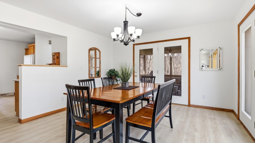 42 Shorewood, GALENA, Illinois 61036, 4 Bedrooms Bedrooms, ,3 BathroomsBathrooms,House,For Sale,Shorewood,202601752