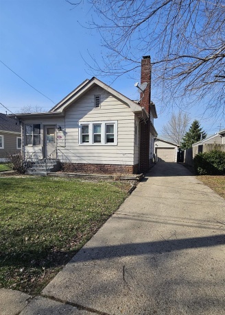 915 Van Wie, ROCKFORD, Illinois 61103, 3 Bedrooms Bedrooms, ,2 BathroomsBathrooms,House,For Sale,Van Wie,202601753