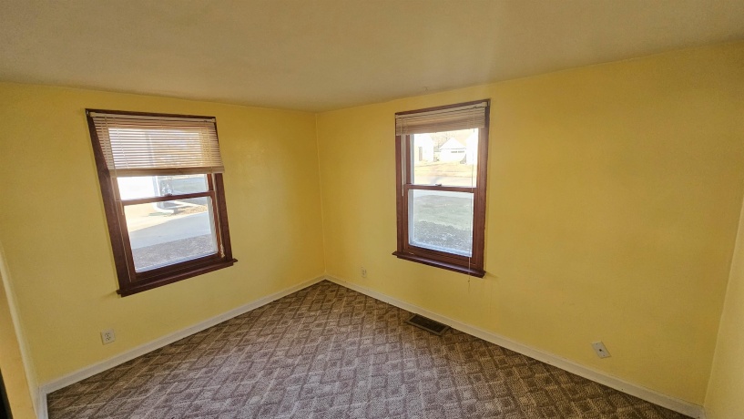 3424 Robey, ROCKFORD, Illinois 61103, 3 Bedrooms Bedrooms, ,1 BathroomBathrooms,House,For Sale,Robey,202600863