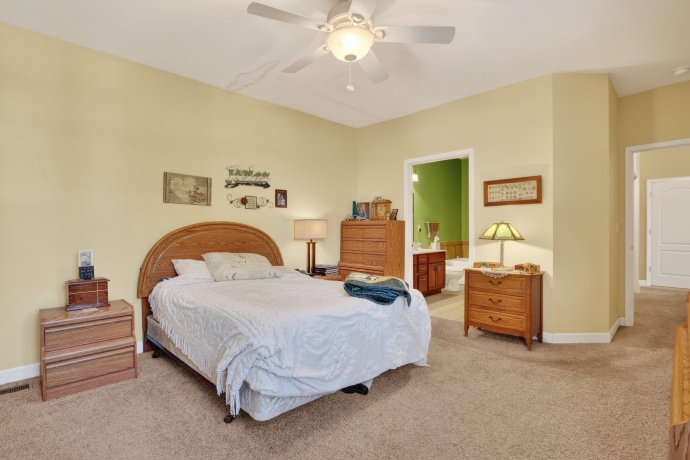 3721 Green Tree, DEKALB, Illinois 60115, 3 Bedrooms Bedrooms, ,3 BathroomsBathrooms,Condominium,For Sale,Green Tree,202601750