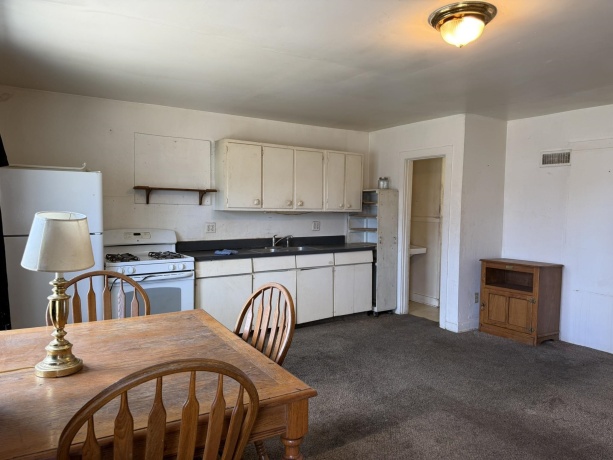 3207 Kishwaukee, ROCKFORD, Illinois 61109, ,3 - 4 Units,For Sale,Kishwaukee,202601760