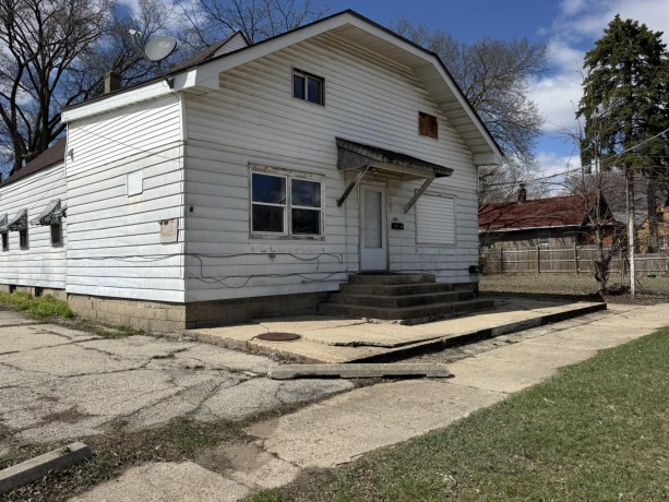3207 Kishwaukee, ROCKFORD, Illinois 61109, ,3 - 4 Units,For Sale,Kishwaukee,202601760