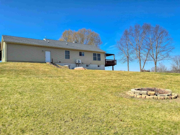 17-199R Lake Carroll, LAKE CARROLL, Illinois 61046, 3 Bedrooms Bedrooms, ,2 BathroomsBathrooms,House,For Sale,Lake Carroll,202601759