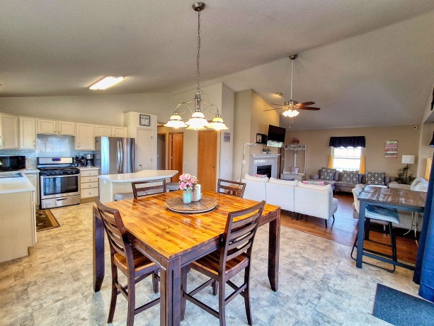 17-199R Lake Carroll, LAKE CARROLL, Illinois 61046, 3 Bedrooms Bedrooms, ,2 BathroomsBathrooms,House,For Sale,Lake Carroll,202601759