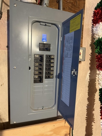 1916 Loomis, ROCKFORD, Illinois 61102, 3 Bedrooms Bedrooms, ,1 BathroomBathrooms,House,For Sale,Loomis,202601763