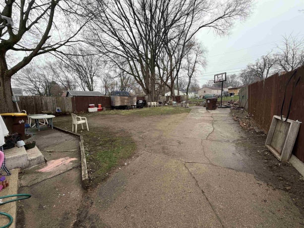 1916 Loomis, ROCKFORD, Illinois 61102, 3 Bedrooms Bedrooms, ,1 BathroomBathrooms,House,For Sale,Loomis,202601763