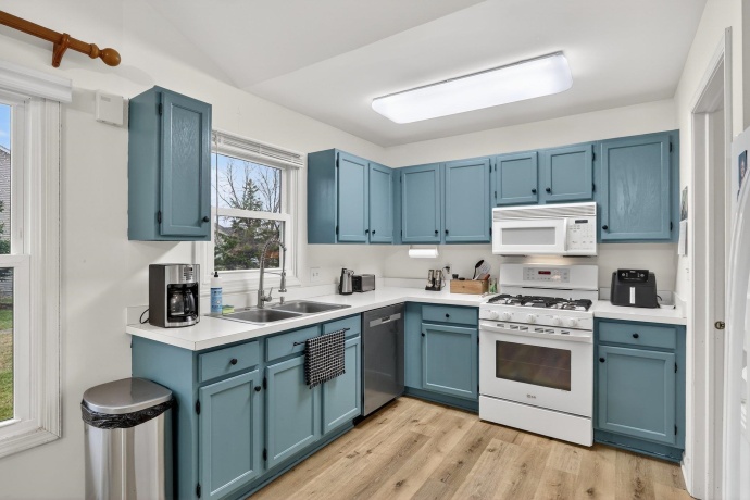 1919 Cloverdale, BELVIDERE, Illinois 61008, 4 Bedrooms Bedrooms, ,2 BathroomsBathrooms,House,For Sale,Cloverdale,202601766