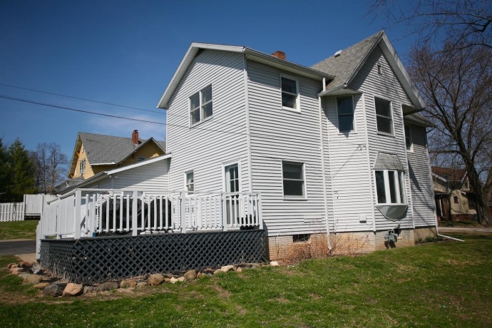 115 Calumet, SAVANNA, Illinois 61074, 3 Bedrooms Bedrooms, ,1 BathroomBathrooms,House,For Sale,Calumet,202601767