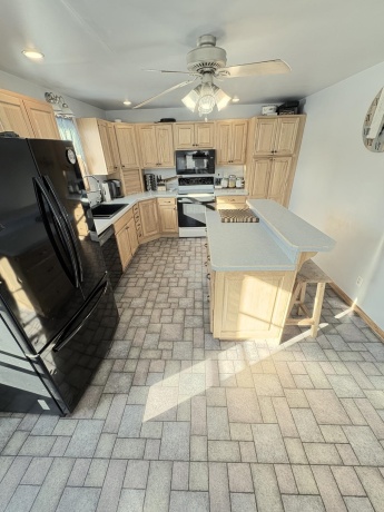 115 Calumet, SAVANNA, Illinois 61074, 3 Bedrooms Bedrooms, ,1 BathroomBathrooms,House,For Sale,Calumet,202601767