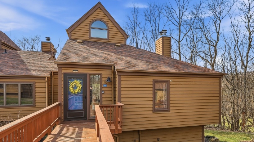 16 Farmstead, GALENA, Illinois 61036, 3 Bedrooms Bedrooms, ,3 BathroomsBathrooms,Condominium,For Sale,Farmstead,202601769