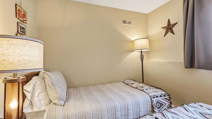 16 Farmstead, GALENA, Illinois 61036, 3 Bedrooms Bedrooms, ,3 BathroomsBathrooms,Condominium,For Sale,Farmstead,202601769