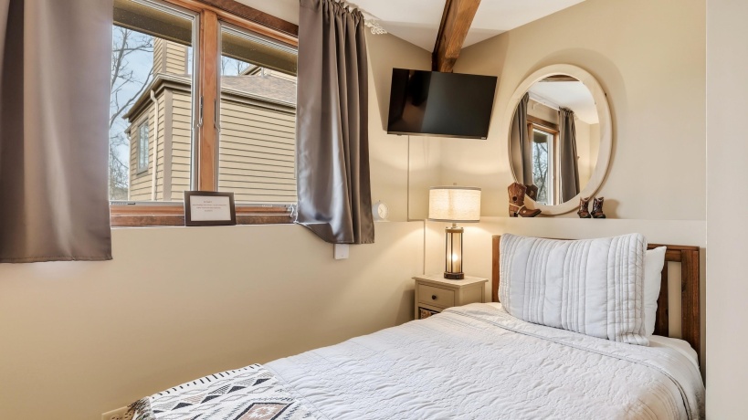 16 Farmstead, GALENA, Illinois 61036, 3 Bedrooms Bedrooms, ,3 BathroomsBathrooms,Condominium,For Sale,Farmstead,202601769