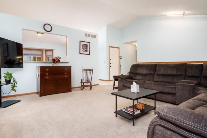 4352 Sunset, LOVES PARK, Illinois 61111, 2 Bedrooms Bedrooms, ,3 BathroomsBathrooms,Condominium,For Sale,Sunset,202601770