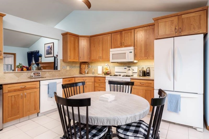 4352 Sunset, LOVES PARK, Illinois 61111, 2 Bedrooms Bedrooms, ,3 BathroomsBathrooms,Condominium,For Sale,Sunset,202601770