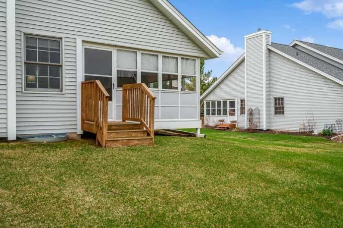 4352 Sunset, LOVES PARK, Illinois 61111, 2 Bedrooms Bedrooms, ,3 BathroomsBathrooms,Condominium,For Sale,Sunset,202601770