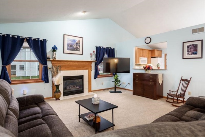 4352 Sunset, LOVES PARK, Illinois 61111, 2 Bedrooms Bedrooms, ,3 BathroomsBathrooms,Condominium,For Sale,Sunset,202601770